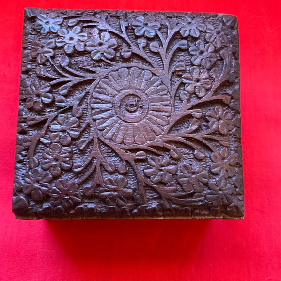 Hand Crafted - Picture 1 of 5